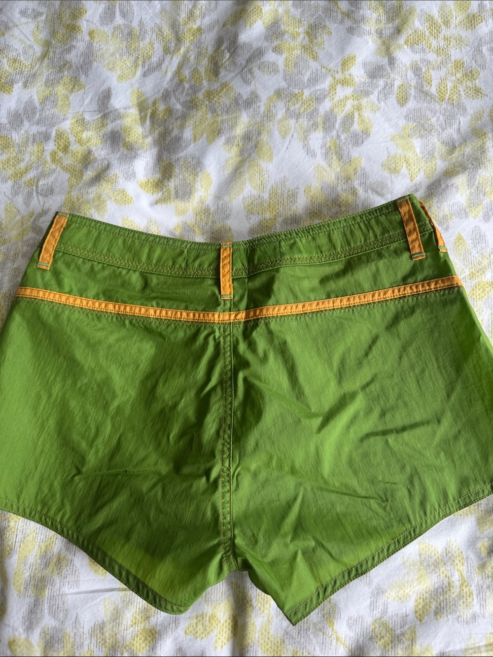 Made Some Sportswear Board Shorts Size 4 - Picture 4 of 6